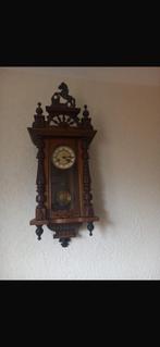 Mooie paardjes klok, Ophalen