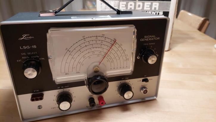 Leader LSG-15 RF generator in originele doos met handleiding, Doe-het-zelf en Verbouw, Meetapparatuur, Gebruikt, Elektriciteit