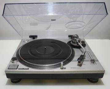 Technics SL1200mk2