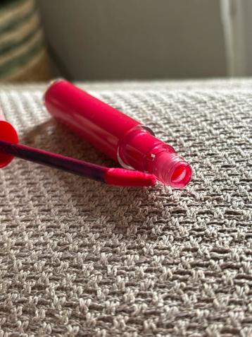 Armani Lip Maestro 526 beschikbaar voor biedingen