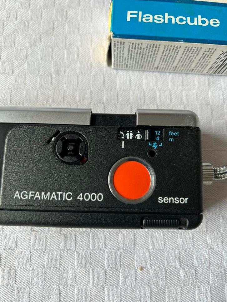 Agfamatic 4000, rits-rats-klik-camera, Audio, Tv en Foto, Fotocamera's Analoog, Zo goed als nieuw, Compact, Overige Merken, Ophalen of Verzenden