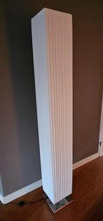 Moderne staande lamp (180 cm hoog) wit, Ophalen, Zo goed als nieuw, Modern, design, strak, Metaal