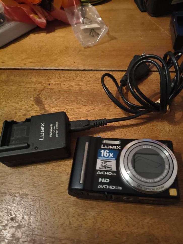 Panasonic Lumix DMC-TZ10 incl lader en tasje., Audio, Tv en Foto, Fotocamera's Digitaal, Gebruikt, Compact, 8 keer of meer, Ophalen of Verzenden