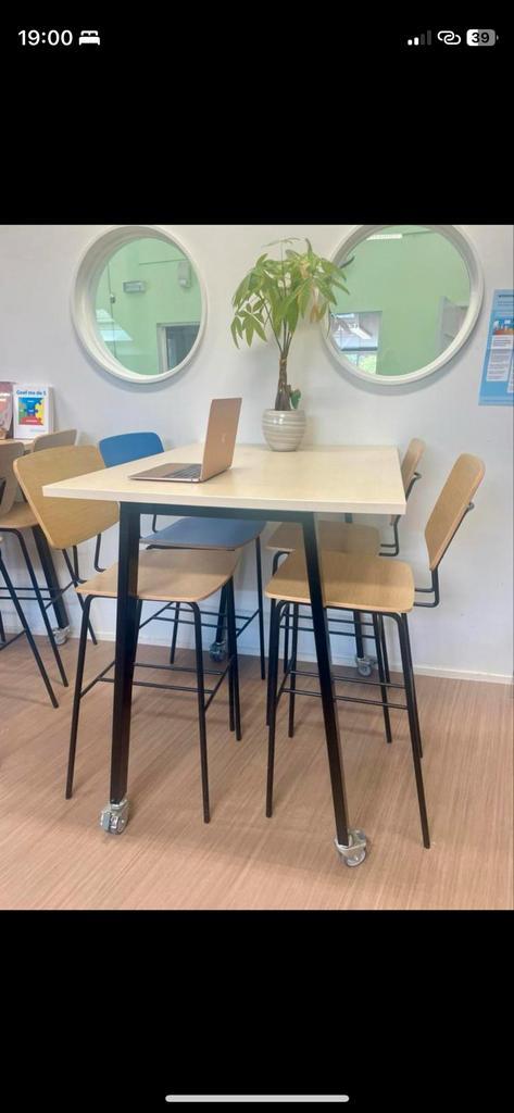 Sta/zit tafel kantoor, Huis en Inrichting, Bureaus, Zo goed als nieuw, Ophalen