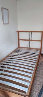 Stevig eenpersoons bedframe in goede staat 200x90, Huis en Inrichting, Slaapkamer | Bedden, Ophalen, 100 cm, Eenpersoons, Bruin