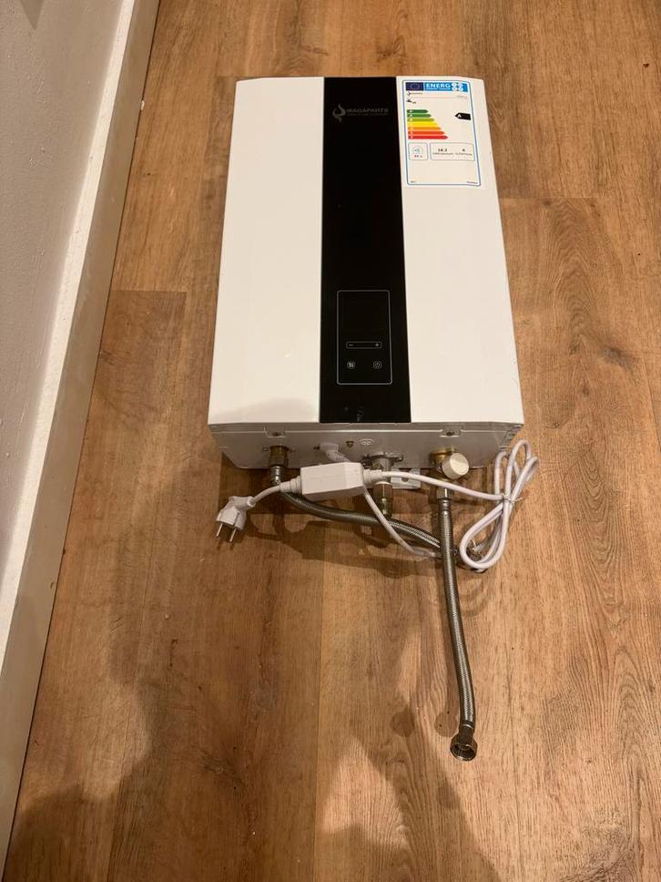 Wagaparts JSG24-LE modulerende geiser 12L, Doe-het-zelf en Verbouw, Geisers en Boilers, Gebruikt, Geiser, Aardgas, Minder dan 20 liter