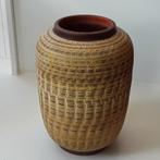 Vintage aardewerk vaas, Gebruikt, Overige kleuren, Aardewerk of Porselein, Ophalen of Verzenden