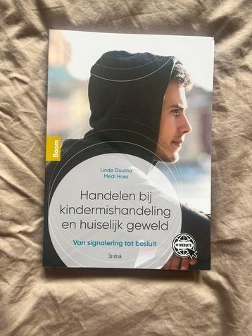 Handelen bij kindermishandeling en huiselijk geweld beschikbaar voor biedingen