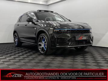 Lynk & Co 01 1.5 Nieuw Pano, 360 Camera, Navi, Keyless start beschikbaar voor biedingen