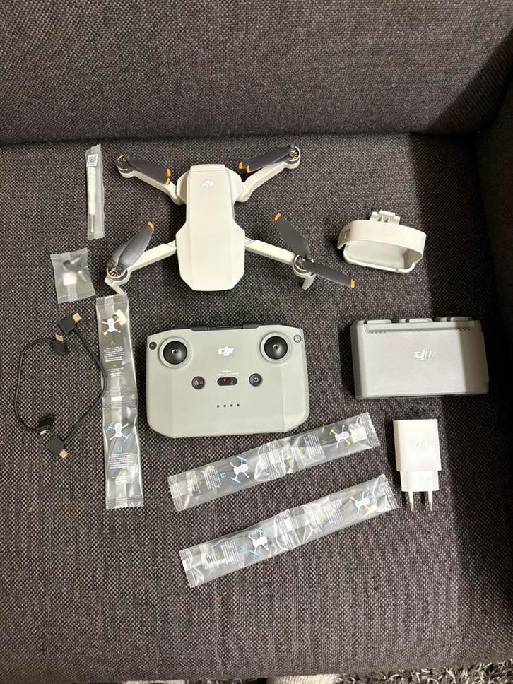 Dji mini 2 te koop ofte te ruil, Audio, Tv en Foto, Drones, Zo goed als nieuw, Cameradrone, Standaard kwaliteit, DJI, Minder dan 250 gram