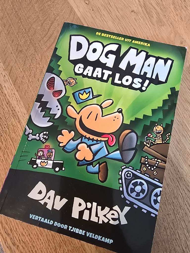 Dogman gaat los (deel 2) of collectie, Boeken, Kinderboeken | Jeugd | onder 10 jaar, Ophalen of Verzenden, Gelezen, Dav Pilkey