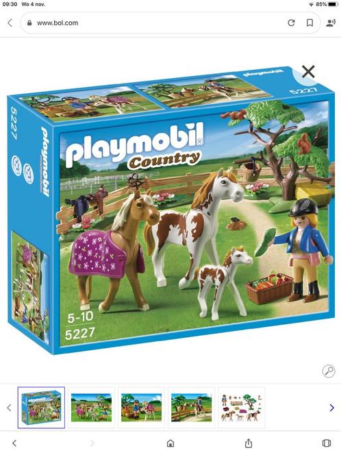 Playmobil Country 5227 paddock met paardenfamilie, Kinderen en Baby's, Speelgoed | Playmobil, Zo goed als nieuw, Complete set