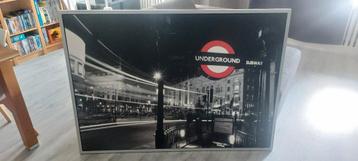 IKEA 'Vilshult' wanddecoratie Underground London - Gratis beschikbaar voor biedingen
