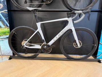 Actie Cube Agree C:62 One van €2799,- nu voor €2549,- beschikbaar voor biedingen