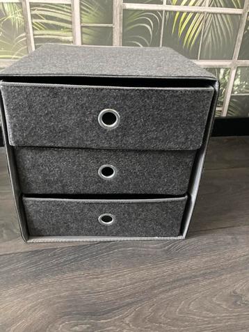 Ikea bladdra ladekast grijs beschikbaar voor biedingen