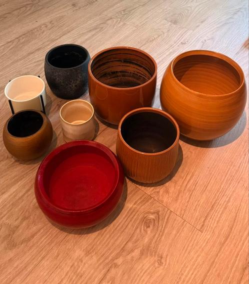 Diverse bloempotten - keramiek - los of in set te koop, Tuin en Terras, Bloempotten, Gebruikt, Aardewerk, Binnen, Minder dan 25 cm