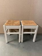 Brocantw kruk / krukje, Huis en Inrichting, Studio Larilo, Zo goed als nieuw, Hout, Sportstraat 6 Kerkrade