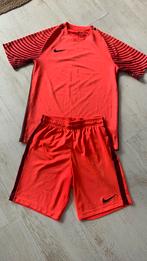 Nike voetbal tenue oranje maat S, Maat S, Ophalen of Verzenden, Zo goed als nieuw, Overige typen