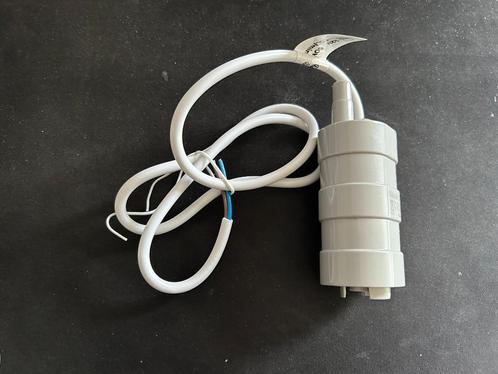 Haba Maas 15 L Dompelpomp NIEUW, Caravans en Kamperen, Caravan accessoires, Nieuw, Ophalen of Verzenden