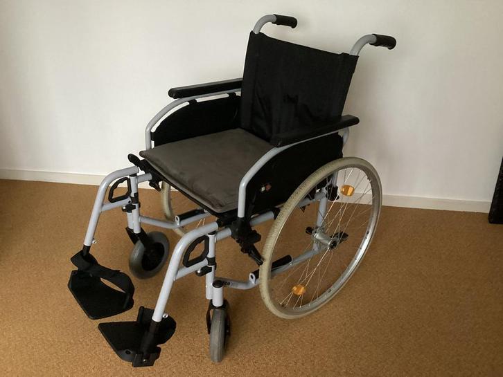 Rolstoel BB rolstoel, Diversen, Rolstoelen, Gebruikt, Duwrolstoel, Ophalen of Verzenden