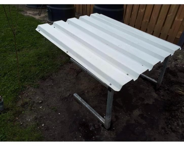 Winter en zomer overkapping robot grasmaaier, Tuin en Terras, Grasmaaiers, Gebruikt, Ophalen