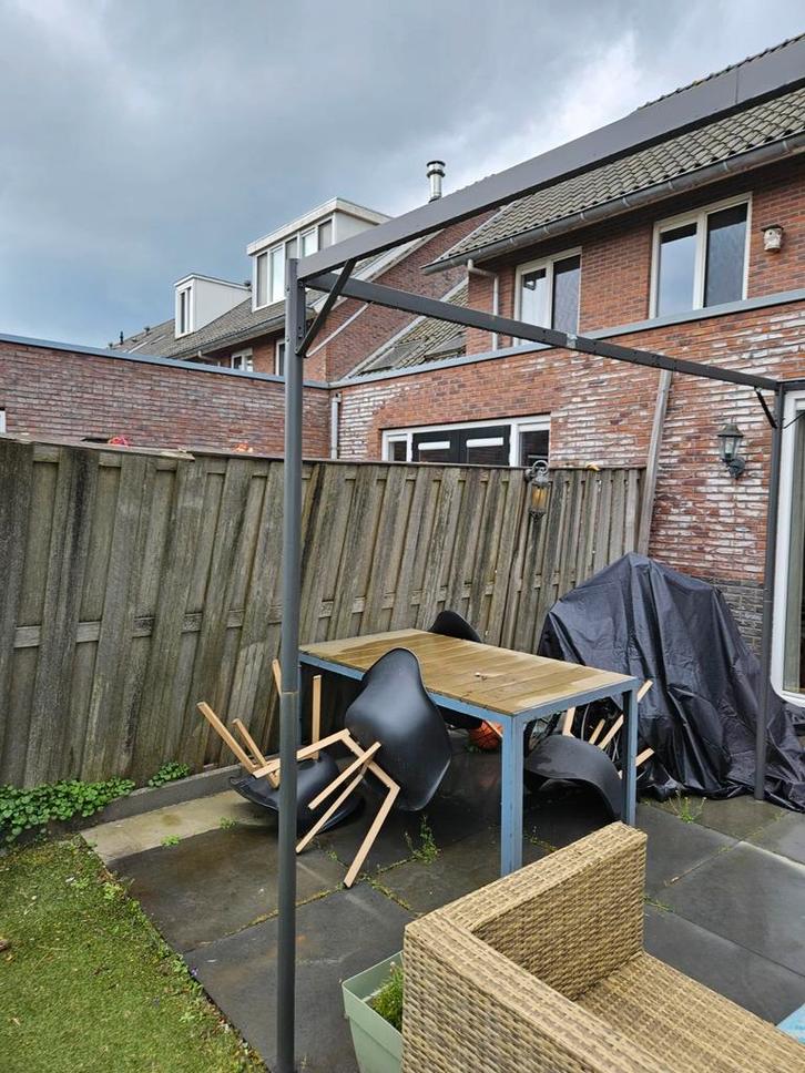 Schutting en hekjes Hardhout alles in 1 koop, Tuin en Terras, Schuttingen, Gebruikt, Hout, 1 tot 2 meter, 6 meter of meer, Ophalen