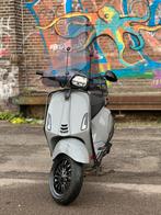 Vespa Sprint 2020, Fietsen en Brommers, Scooters | Vespa, Ophalen, Overige modellen, Zo goed als nieuw, Benzine