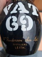 Karaf aardewerk vat 69 whisky reclame zwart leuk ding, Verzenden, Gebruikt, Gebruiksvoorwerp