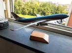 China Eastern a330-200 1:200 jc wings diecast, Ophalen of Verzenden, Zo goed als nieuw, Schaalmodel