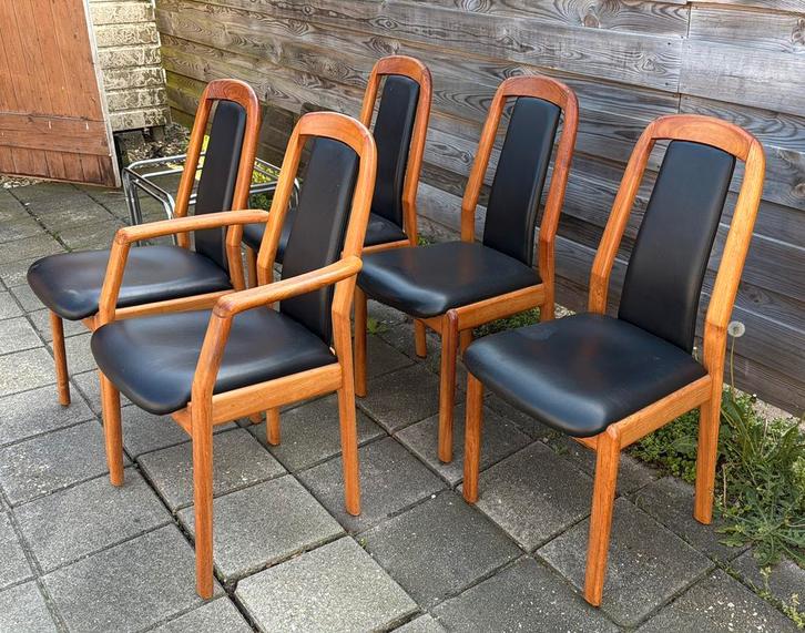 Mid century Deens design Dyrlund, massief teakhout, Huis en Inrichting, Stoelen, Zo goed als nieuw, Vijf, Zes of meer stoelen