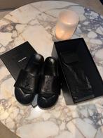 YSL slippers, Saint laurent, Slippers, Ophalen of Verzenden, Zo goed als nieuw