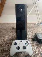 Xbox one 1tb, Ophalen of Verzenden, Zo goed als nieuw, 1 TB, Met 1 controller