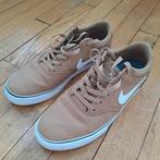 Nike SB Sneakers Maat 44 - Zo Goed Als Nieuw, Bruin, Nike, Ophalen of Verzenden, Sneakers of Gympen