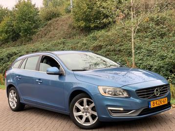 Volvo V60 1.6 D2 Summum LEDER CLIMA 17''LM 2013 beschikbaar voor biedingen