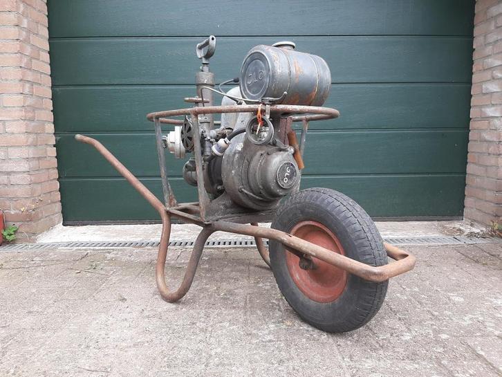 sterke waterpomp JLO + brandweerslangen en koppelingen, Tuin en Terras, Waterpompen, Gebruikt, Handmatig, Overige typen, Ophalen
