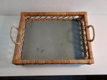 Vintage Houten Dienblad beschikbaar voor biedingen