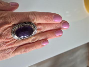 Antieke boho zilveren amethist ring – statement beschikbaar voor biedingen