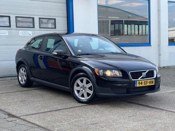 Volvo C30 2.0D Kinetic Airco/Cruise/Lmv/Trekhaak/Nap/Boekjes beschikbaar voor biedingen