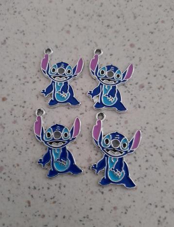 Stitch bedel "nieuw" beschikbaar voor biedingen