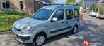 Renault Kangoo combi 1.6-16V Alizé nap/zeer nette auto, Auto's, Renault, 47 €/maand, Origineel Nederlands, Te koop, Zilver of Grijs