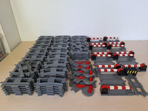 Zeer grote partij rails, wissels, overgang voor Duplo trein, Kinderen en Baby's, Speelgoed | Duplo en Lego, Gebruikt, Duplo, Losse stenen