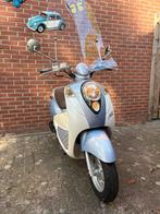 Snorscooter sym mio, Fietsen en Brommers, Scooters | SYM, 49 cc, Zo goed als nieuw, Benzine, Maximaal 25 km/u