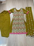 Indiase/ Pakistaanse kleding, groen zilver soeth, maat M/ L, Maat 38/40 (M), Overige typen, Nieuw, Ophalen of Verzenden