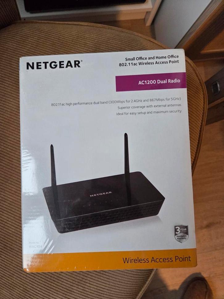 Netgear AC1200 Wireless Access Point WAC104, Computers en Software, Accesspoints, Nieuw, Ophalen of Verzenden