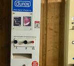 2 condoom automaten, Ophalen, Zo goed als nieuw