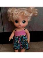 Pop baby alive, Ophalen of Verzenden, Zo goed als nieuw, Pop