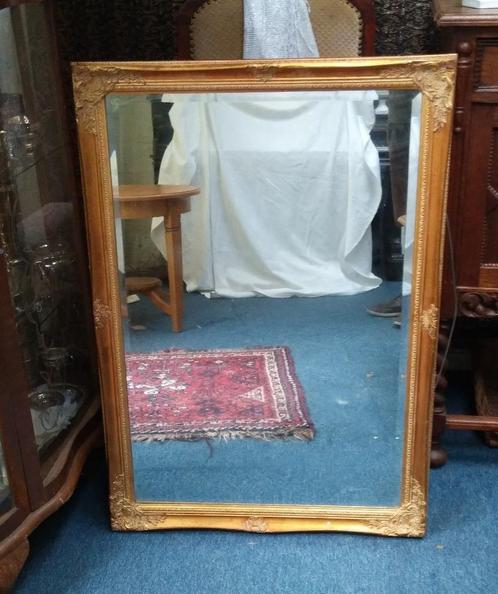 WANDSPIEGEL facet geslepen in gouden stuc-lijst 102x 71 cm, Huis en Inrichting, Woonaccessoires | Spiegels, Gebruikt, 50 tot 75 cm