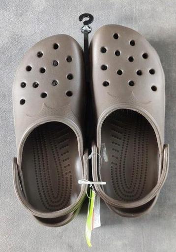 Crocs Legergroen Maat 39-40 beschikbaar voor biedingen