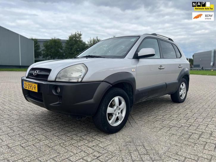 Hyundai Tucson 2.0 CRDi Style AUTOMAAT / 179.000KM!, Auto's, Hyundai, Particulier, Te koop, Tucson, ABS, Airbags, Airconditioning