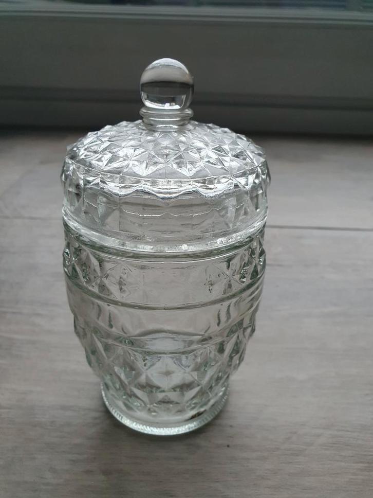 Vintage Gegoten glazen pot met deksel, Huis en Inrichting, Woonaccessoires | Stolpen, Gebruikt, Ophalen of Verzenden